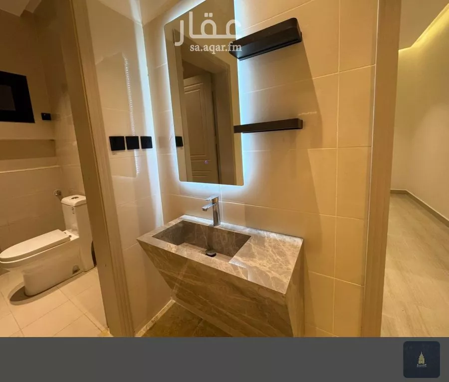 عمارة 517 م² في الملك فهد 17