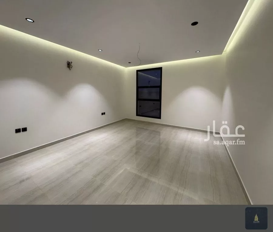 عمارة 517 م² في الملك فهد 6