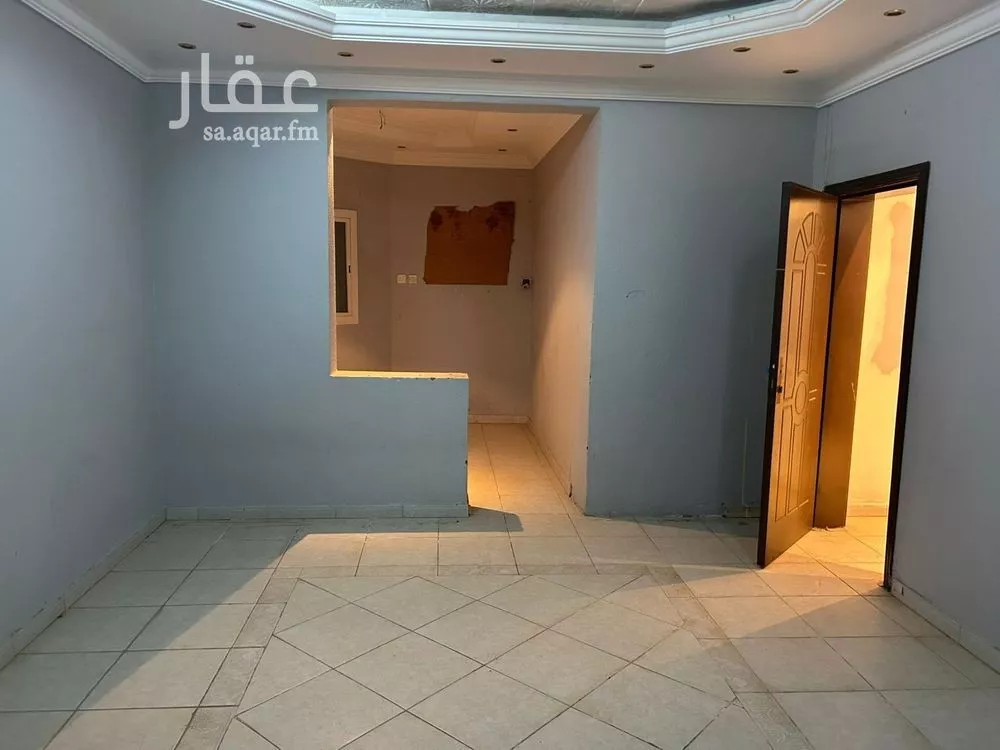عمارة 583 م² في الخالدية 12