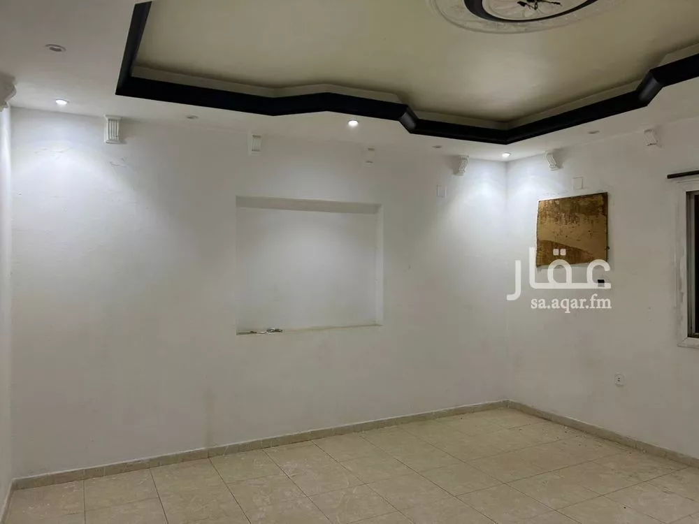 عمارة 583 م² في الخالدية 7