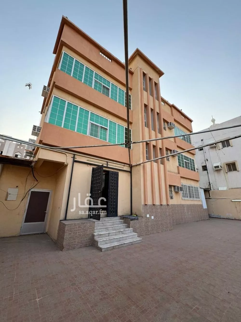 400 sqm building in Al Jamiah 2