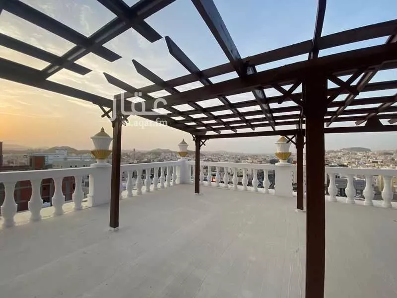 600 sqm shop in Al Shawqiyyah 4