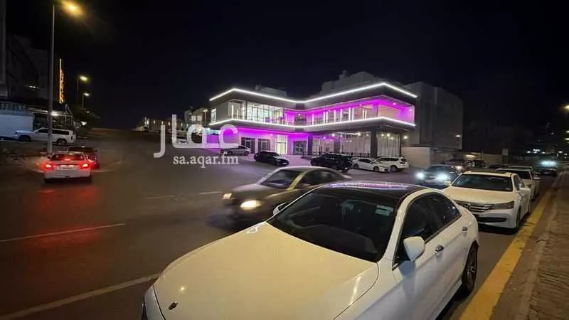محل 480 م² في الملك فهد 24
