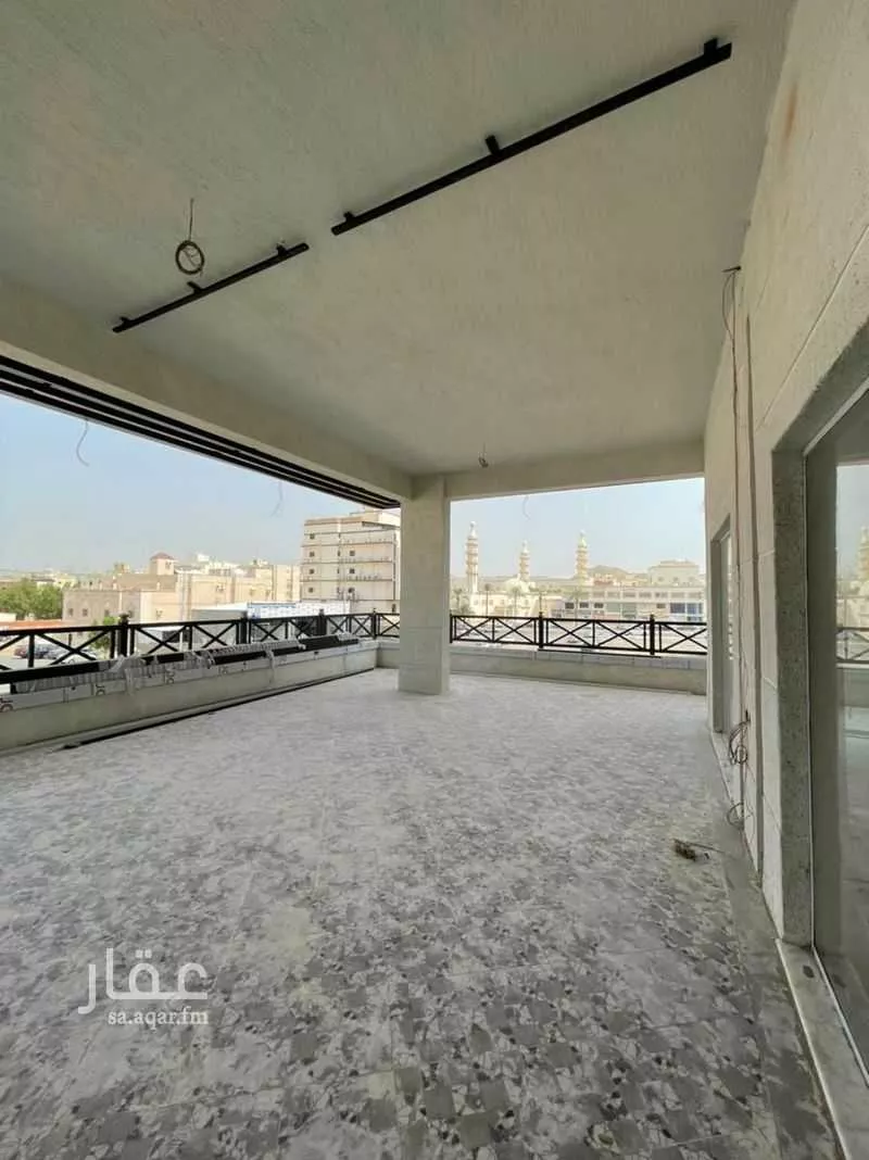 محل 480 م² في الملك فهد 7