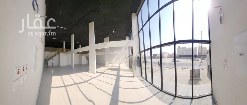 622 sqm shop in King Fahd 5