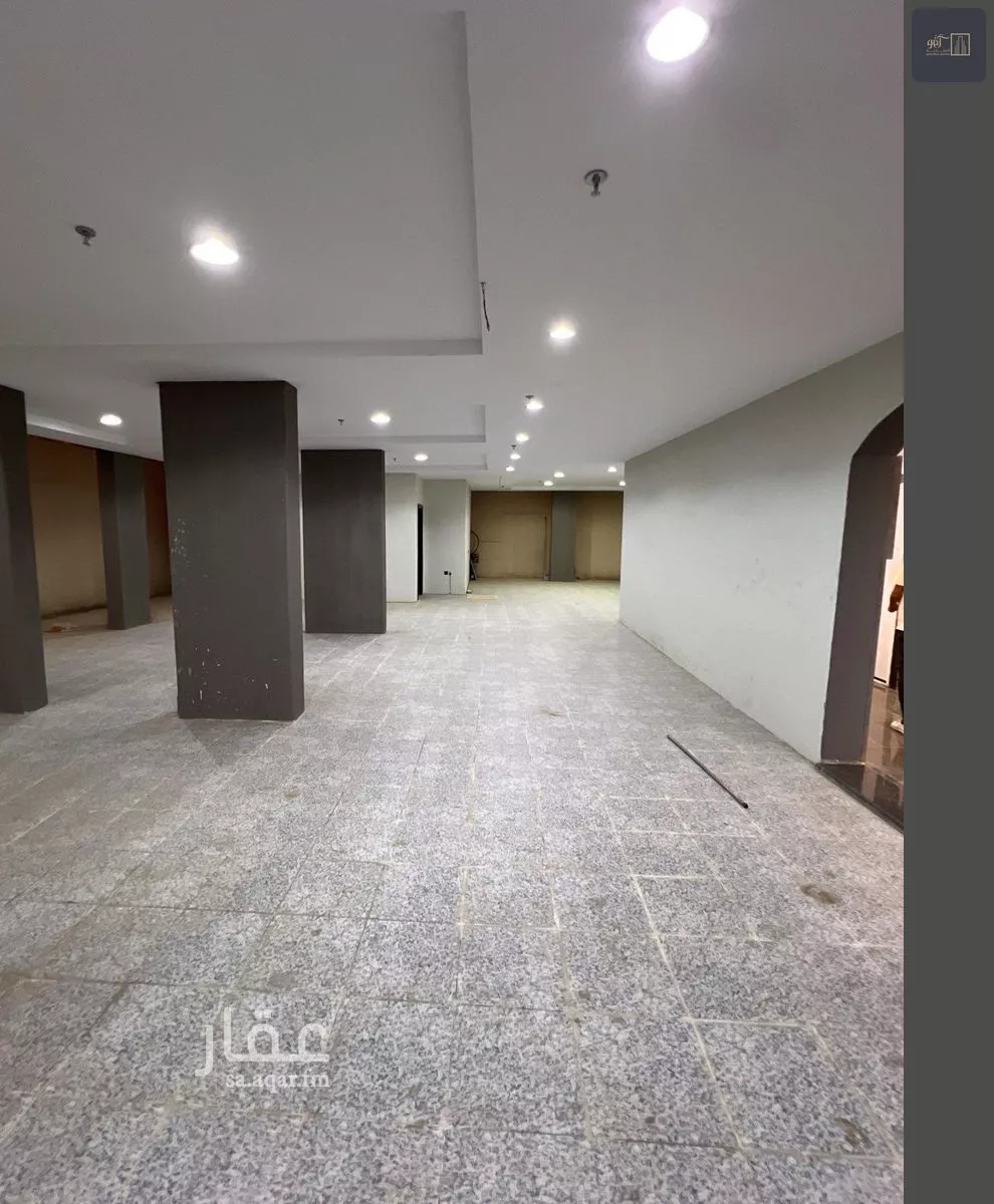 954 sqm building in Al Rusaifah 3
