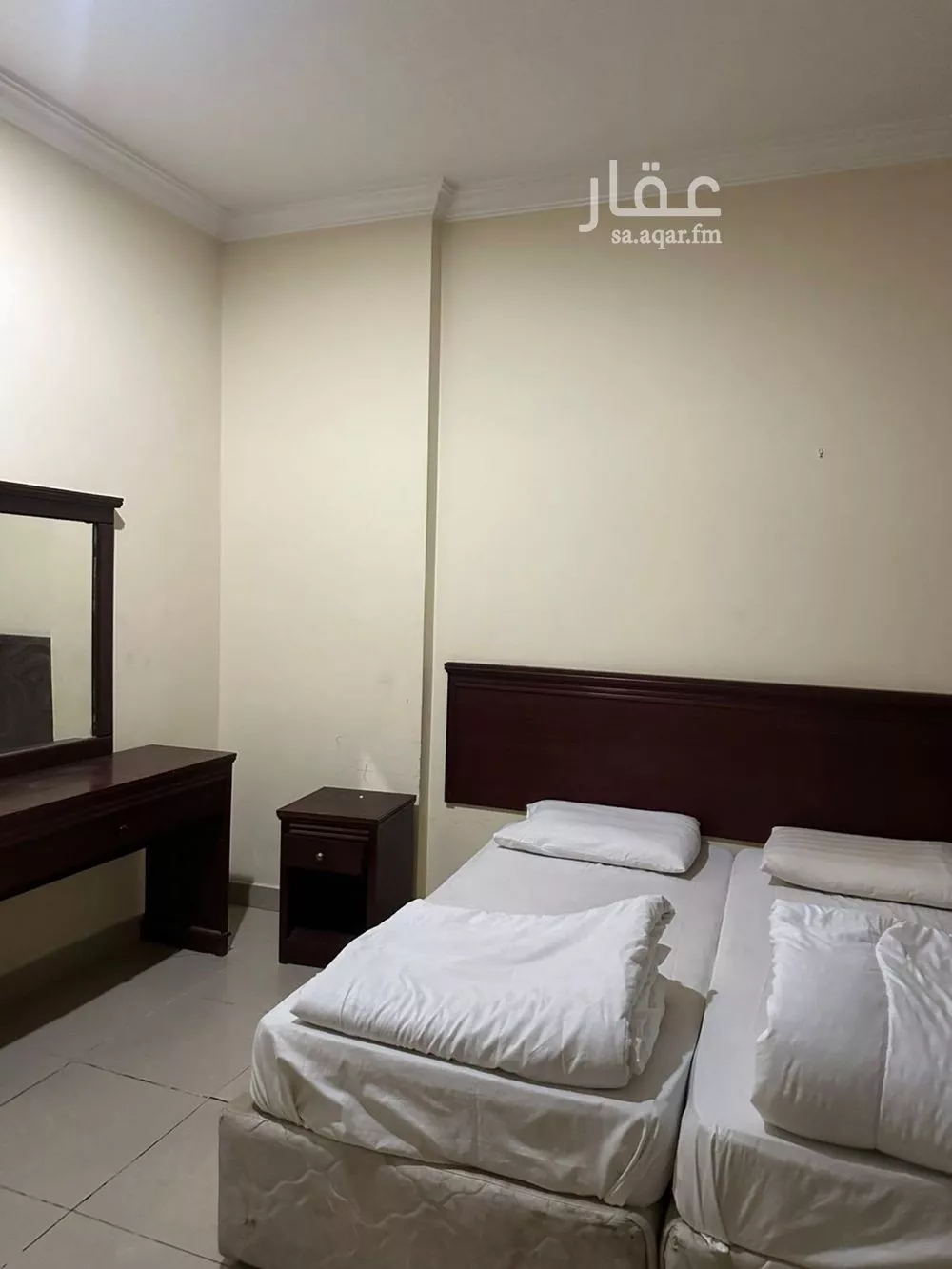 744 sqm building in Al Hijra 3