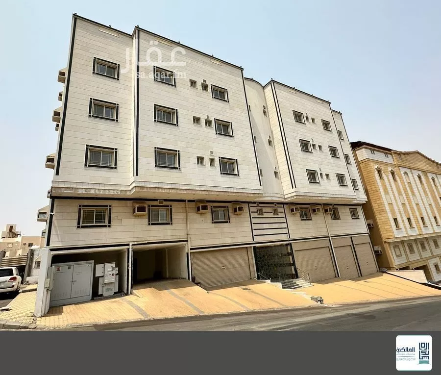 610 sqm building in Al Buhayrat 9