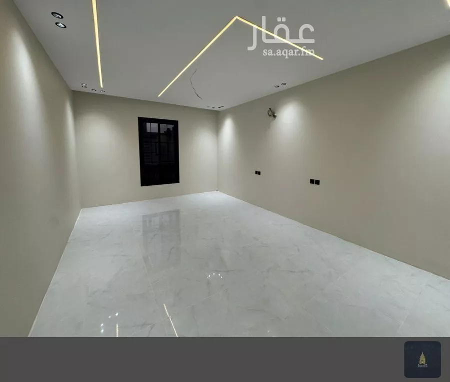 540 sqm building in King Fahd 2