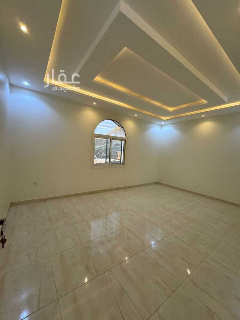 5 bedroom building in Al Adl, Makkah 13