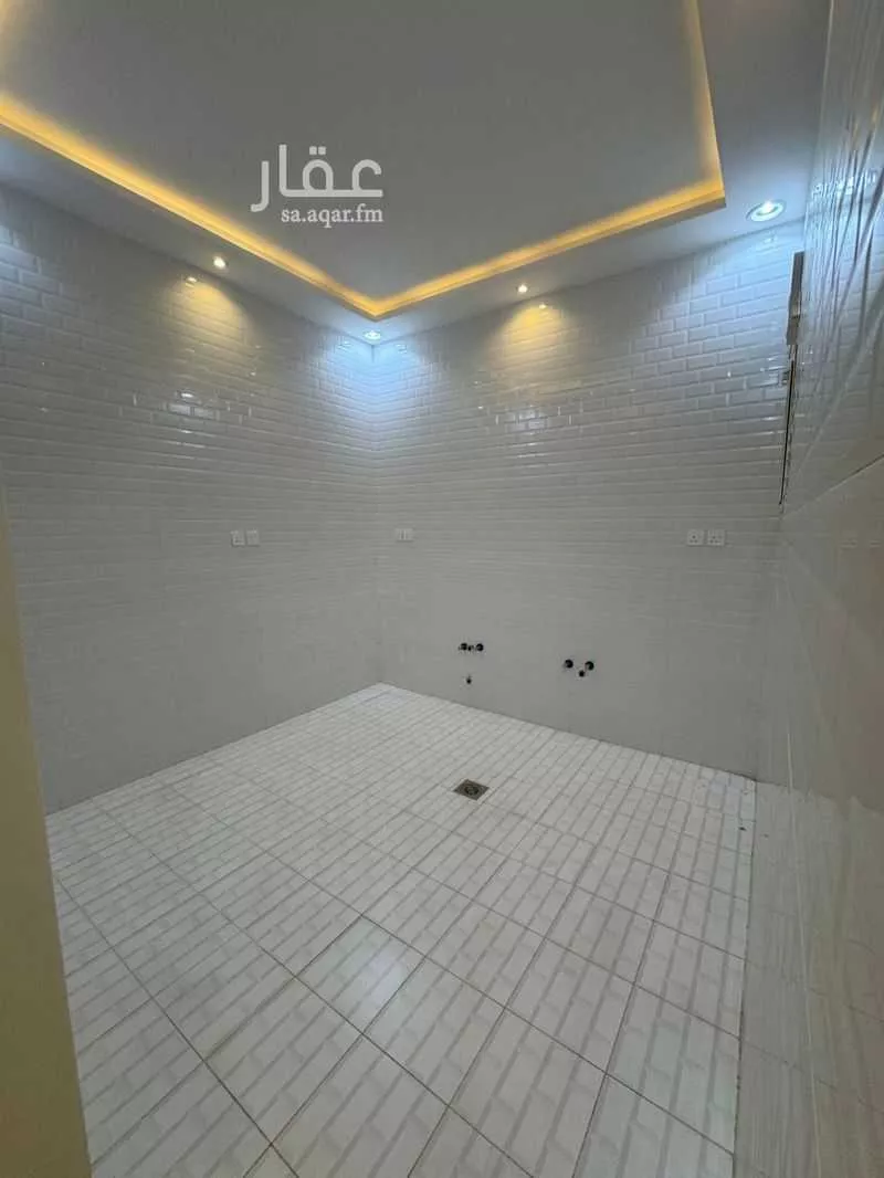 عمارة 158 م² في العدل 21