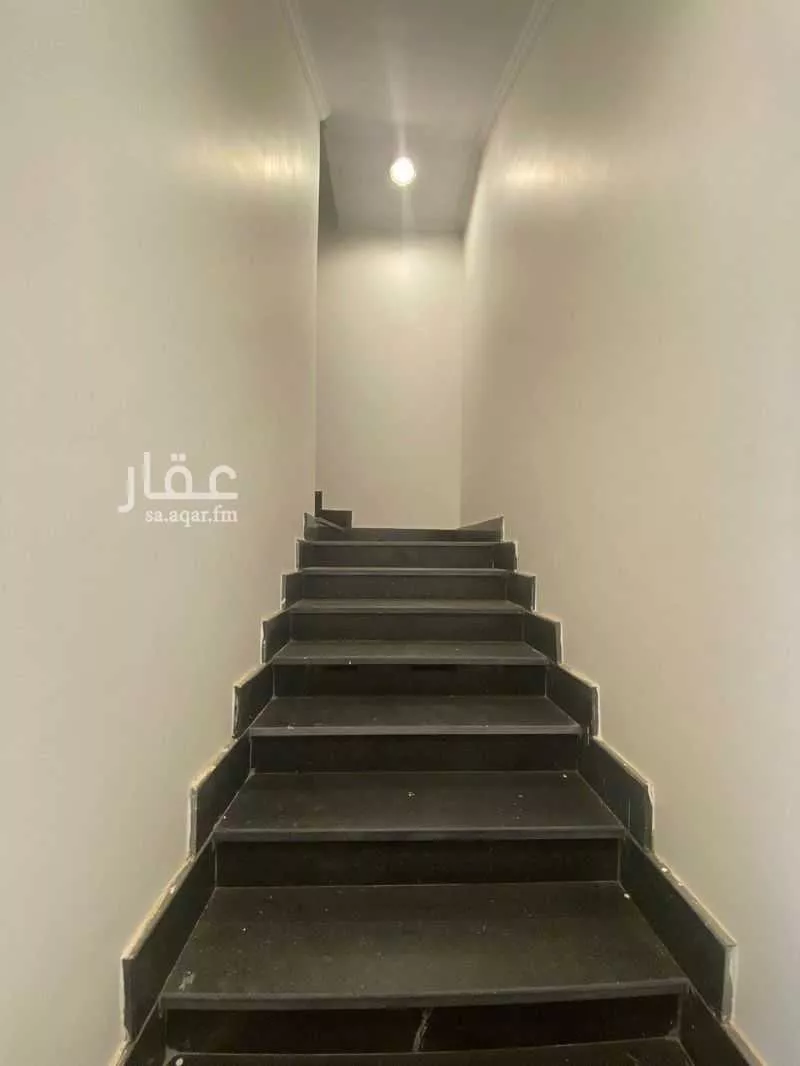 عمارة 448 م² في العدل 7