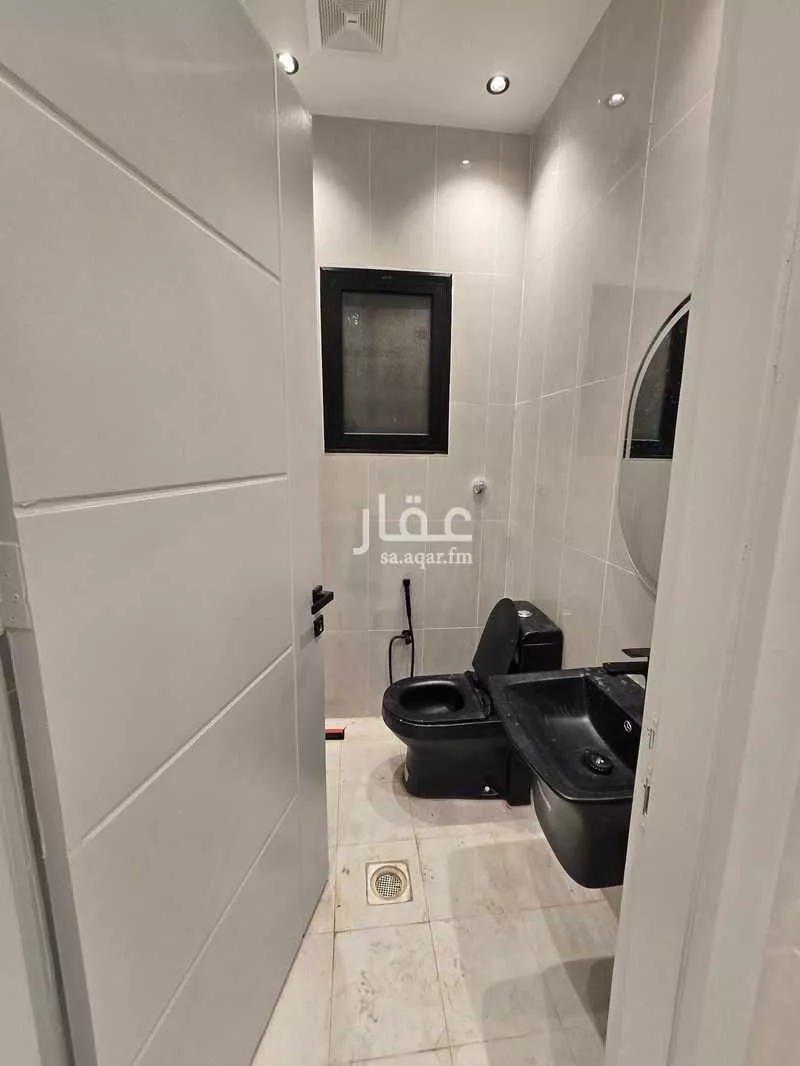 عمارة 294 م² في الملك فهد 14