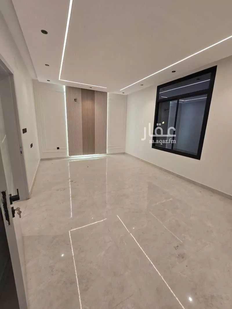 عمارة 294 م² في الملك فهد 23