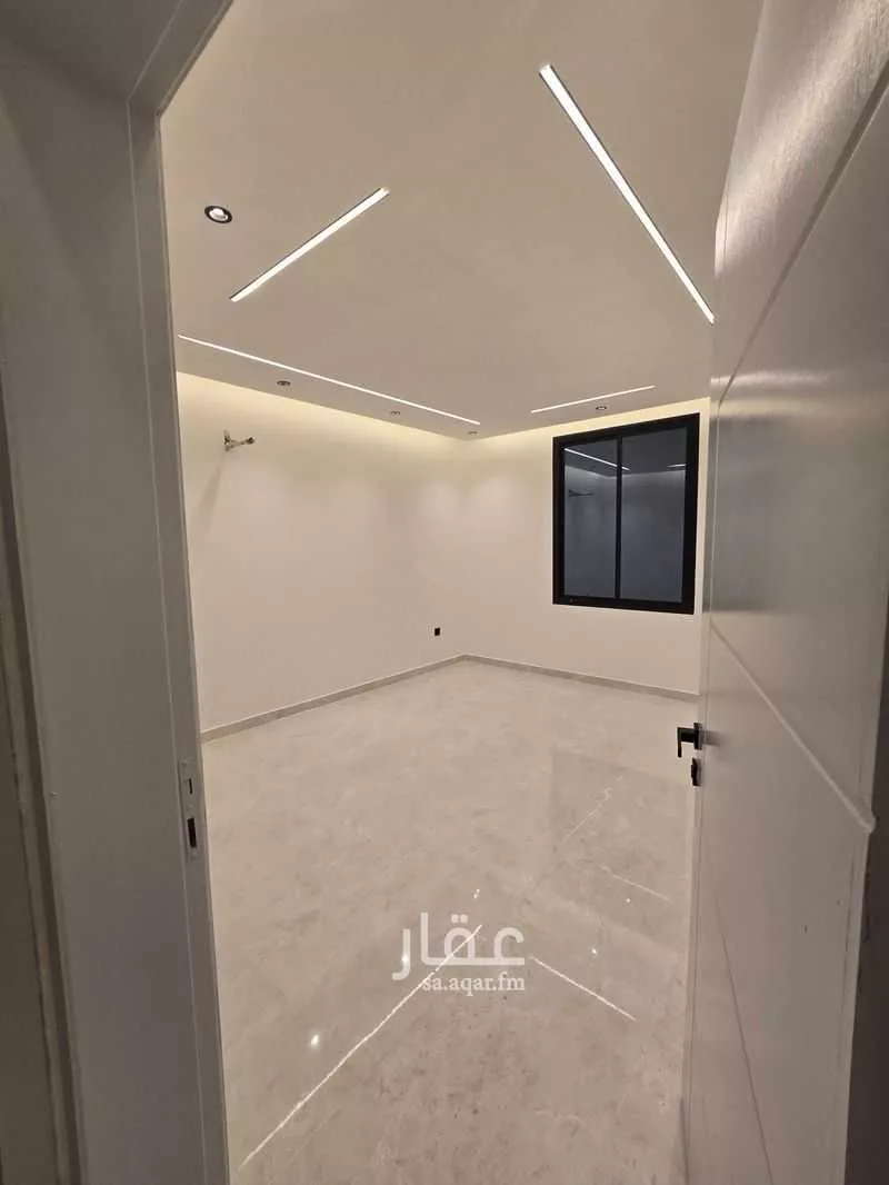 عمارة 294 م² في الملك فهد 29