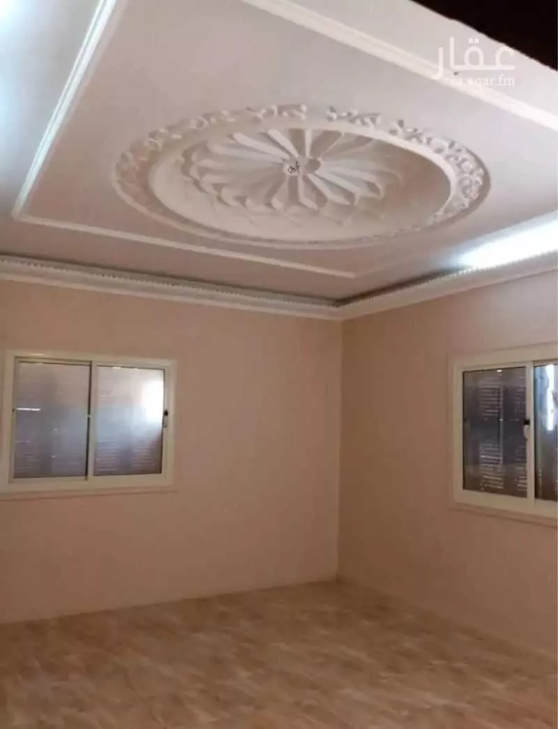 عمارة 900 م² في العوالي 7