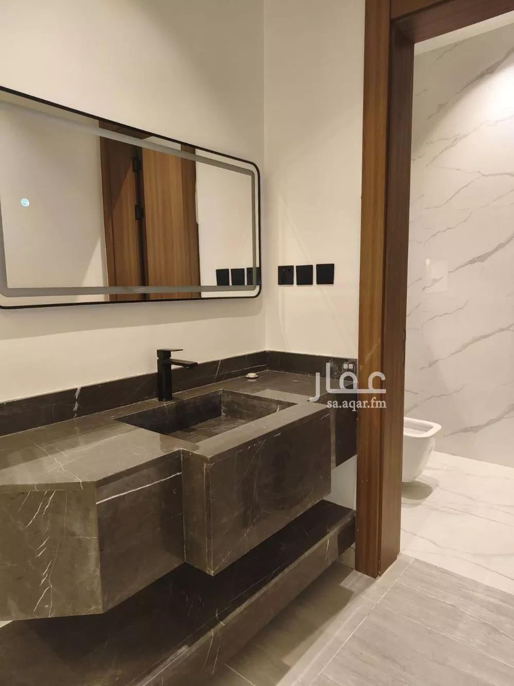 5 bedroom villa in Al Sufun, Eastern Province 10