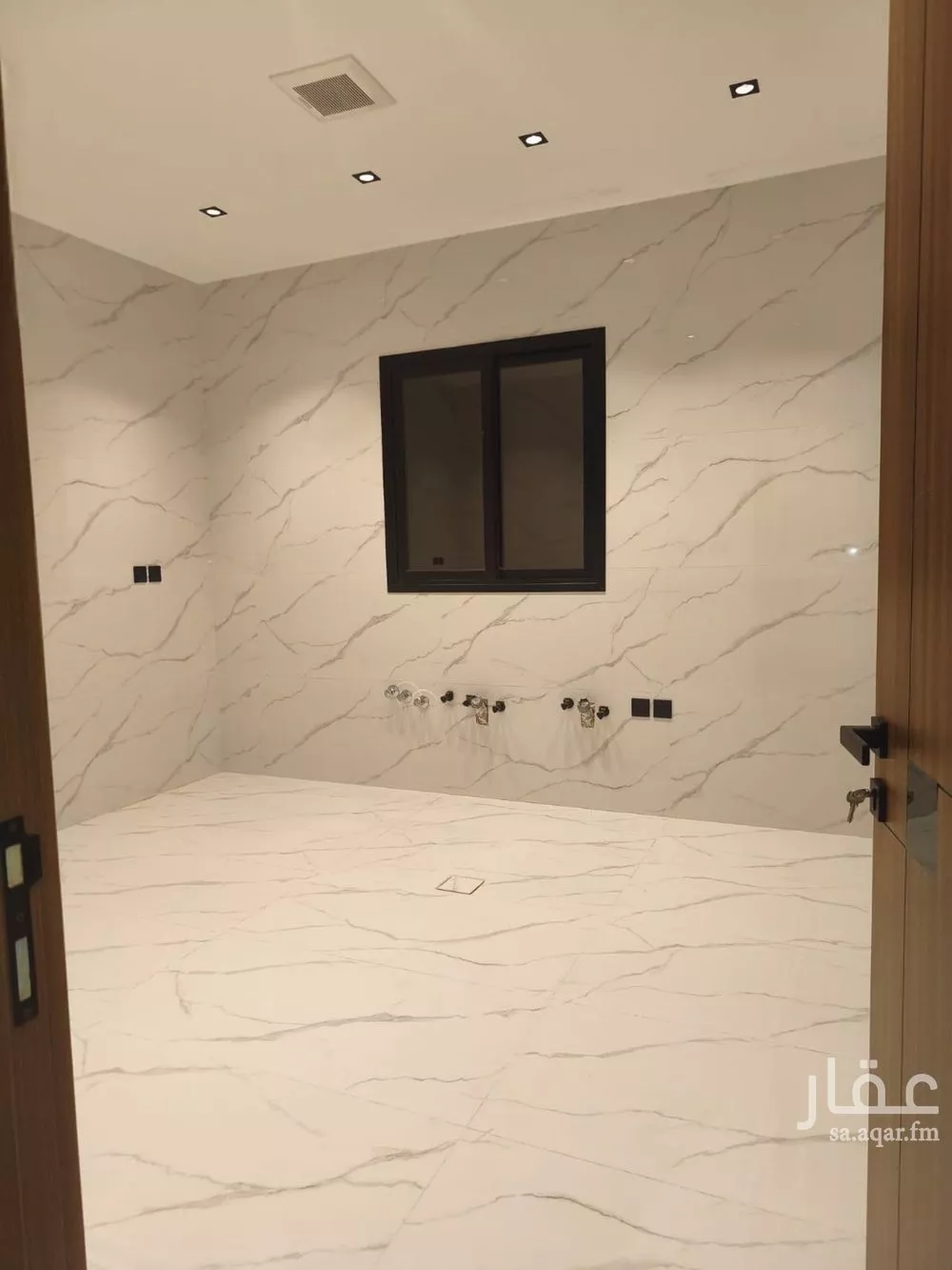 5 bedroom villa in Al Sufun, Eastern Province 16