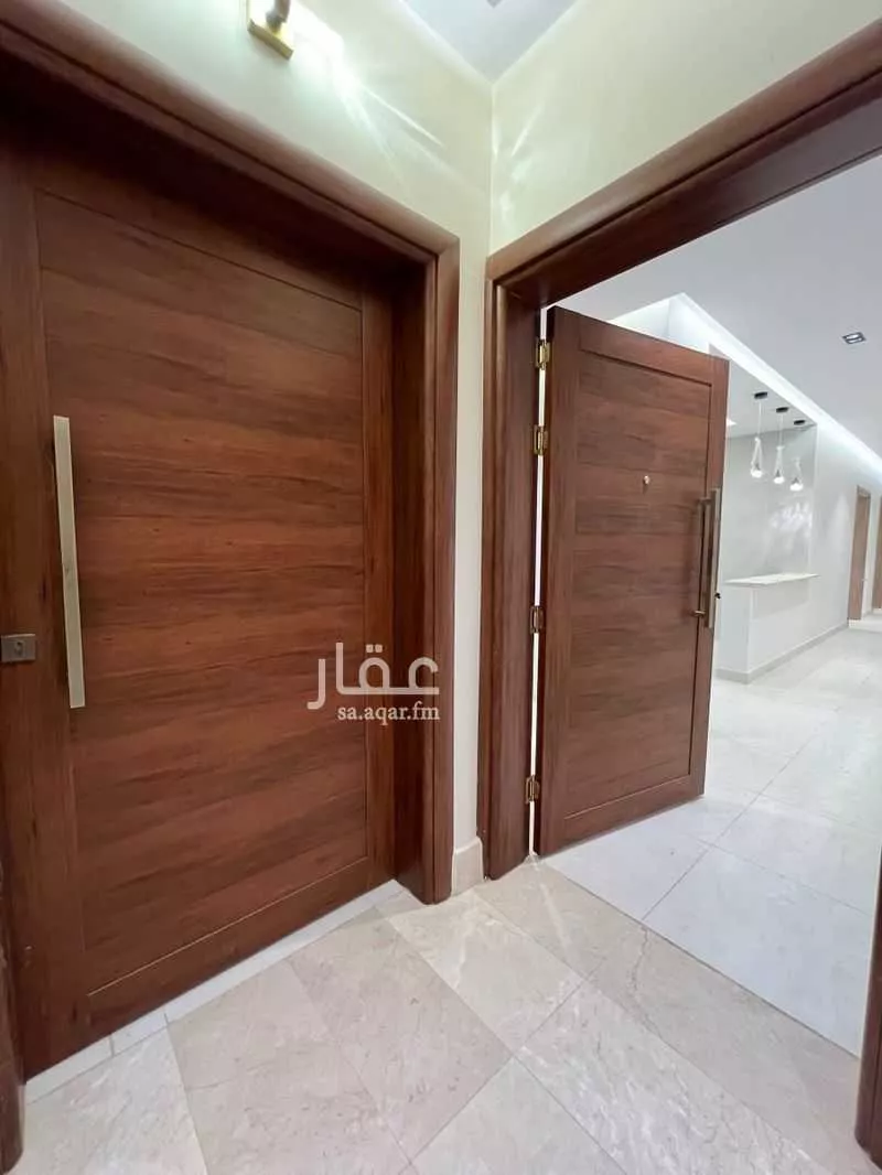 عمارة 600 م² في الملك فهد 16