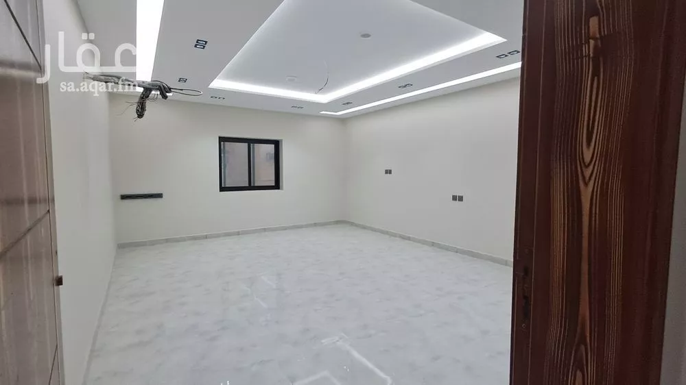 عمارة 660 م² في الشوقية 6