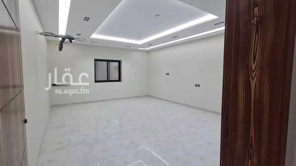 عمارة 660 م² في الشوقية 7