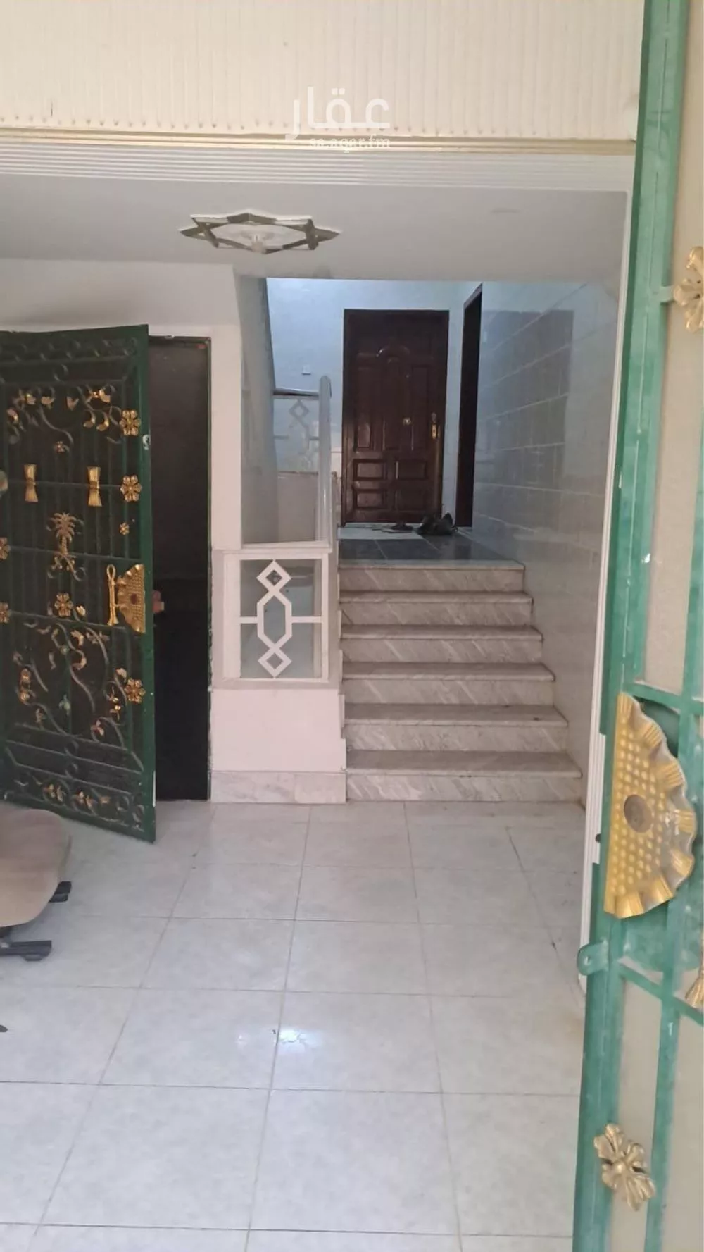 900 sqm building in Al Awali 3