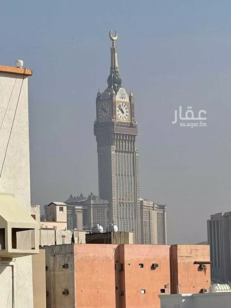 عمارة 400 م² في الخالدية 13