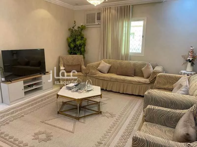 عمارة 400 م² في الخالدية 8