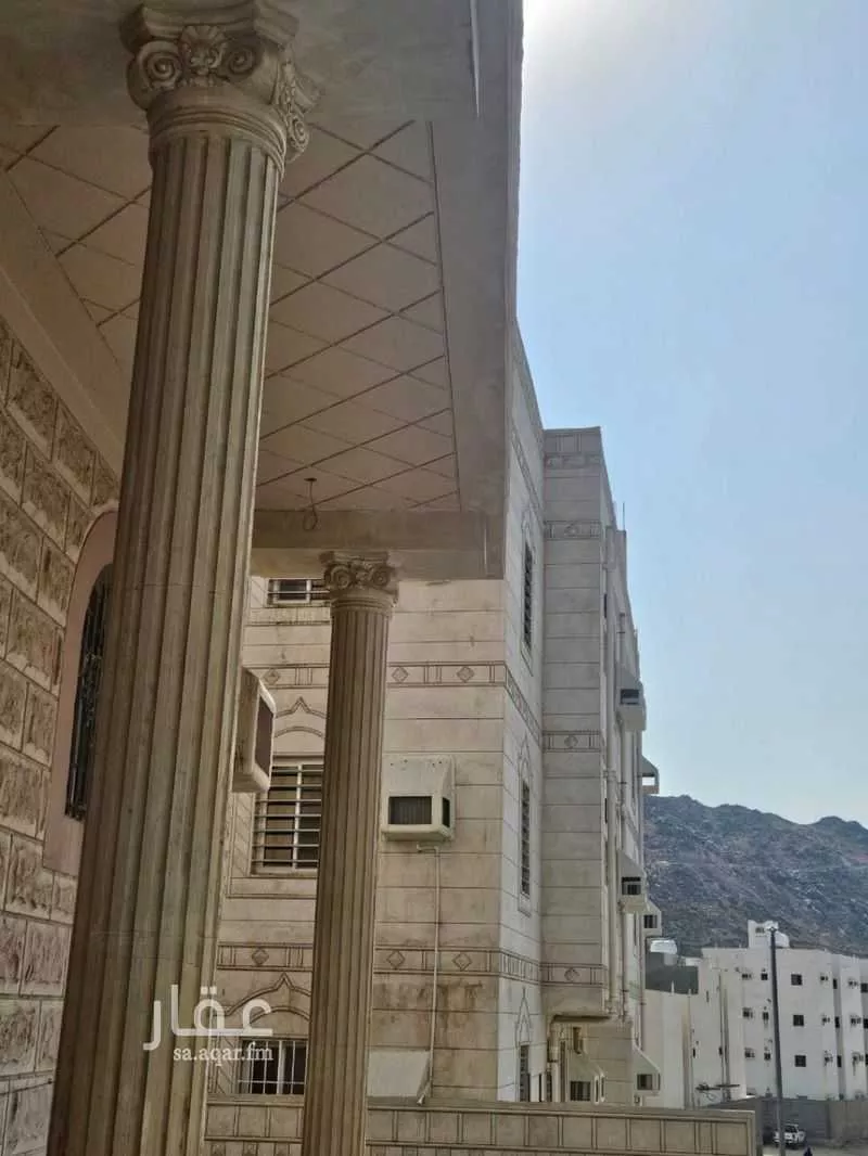 529 sqm building in Batha Quraysh 3