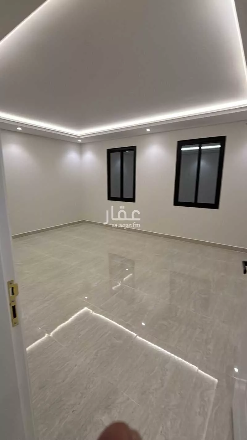 550 sqm building in Al Buhayrat 18