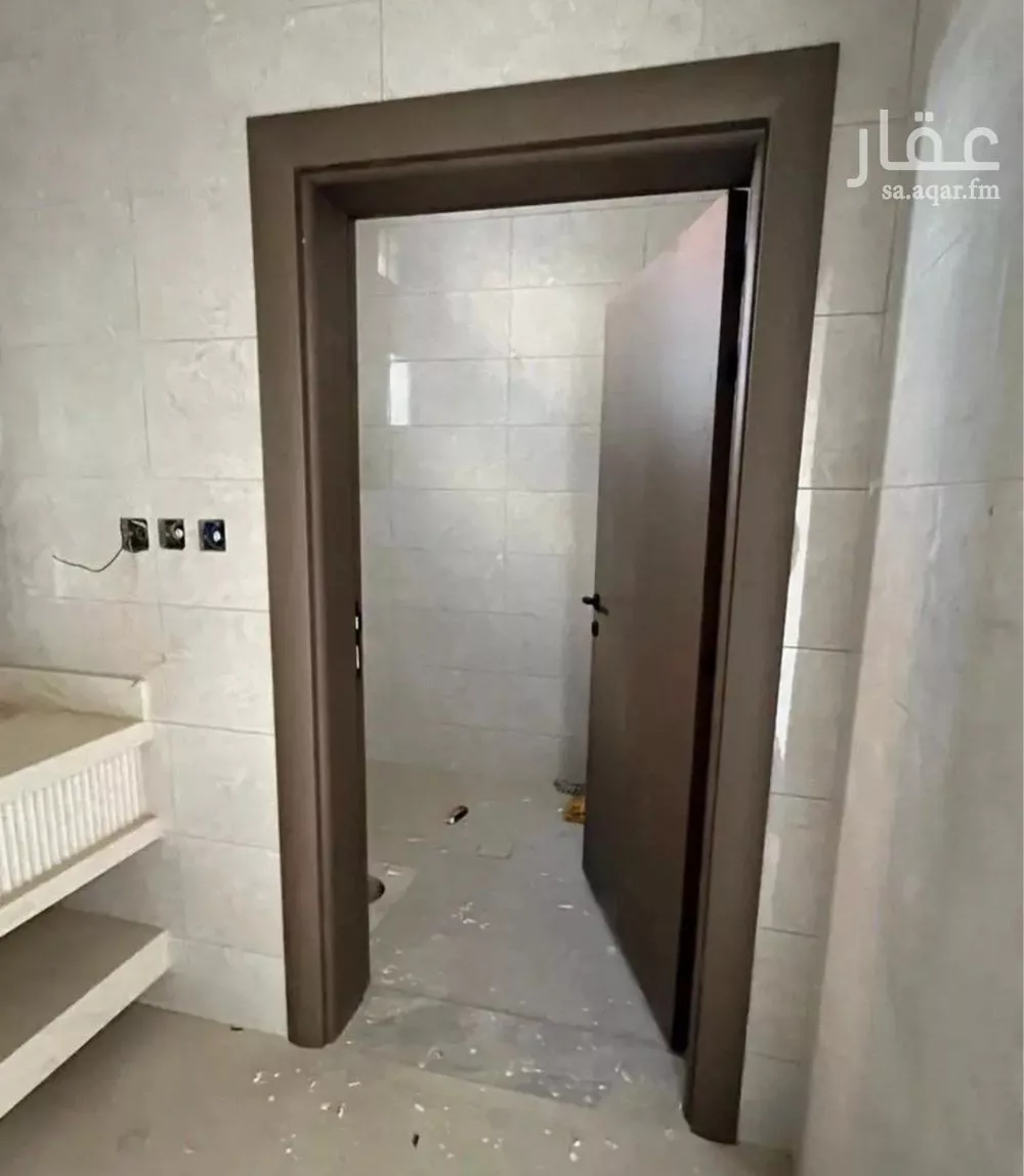 عمارة 501 م² في الملك فهد 2