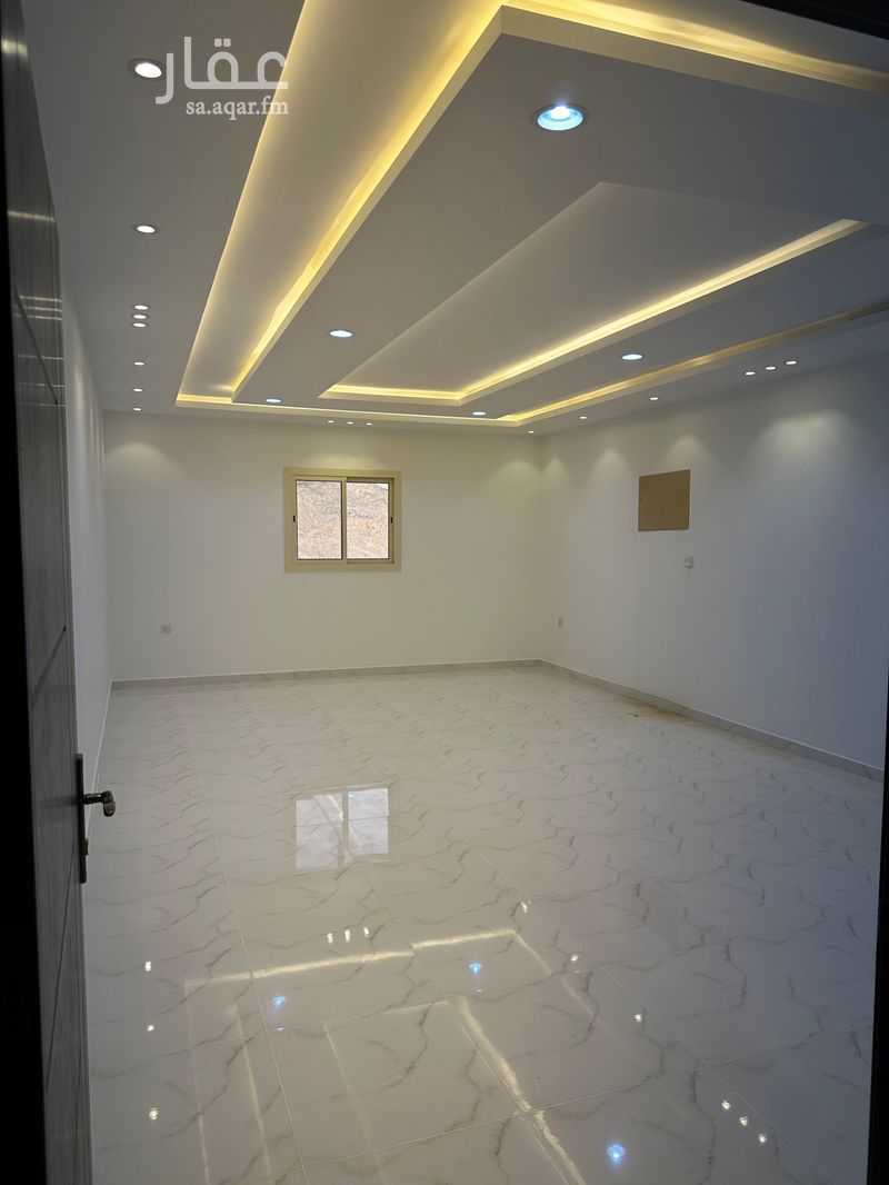624 sqm building in King Fahd 9