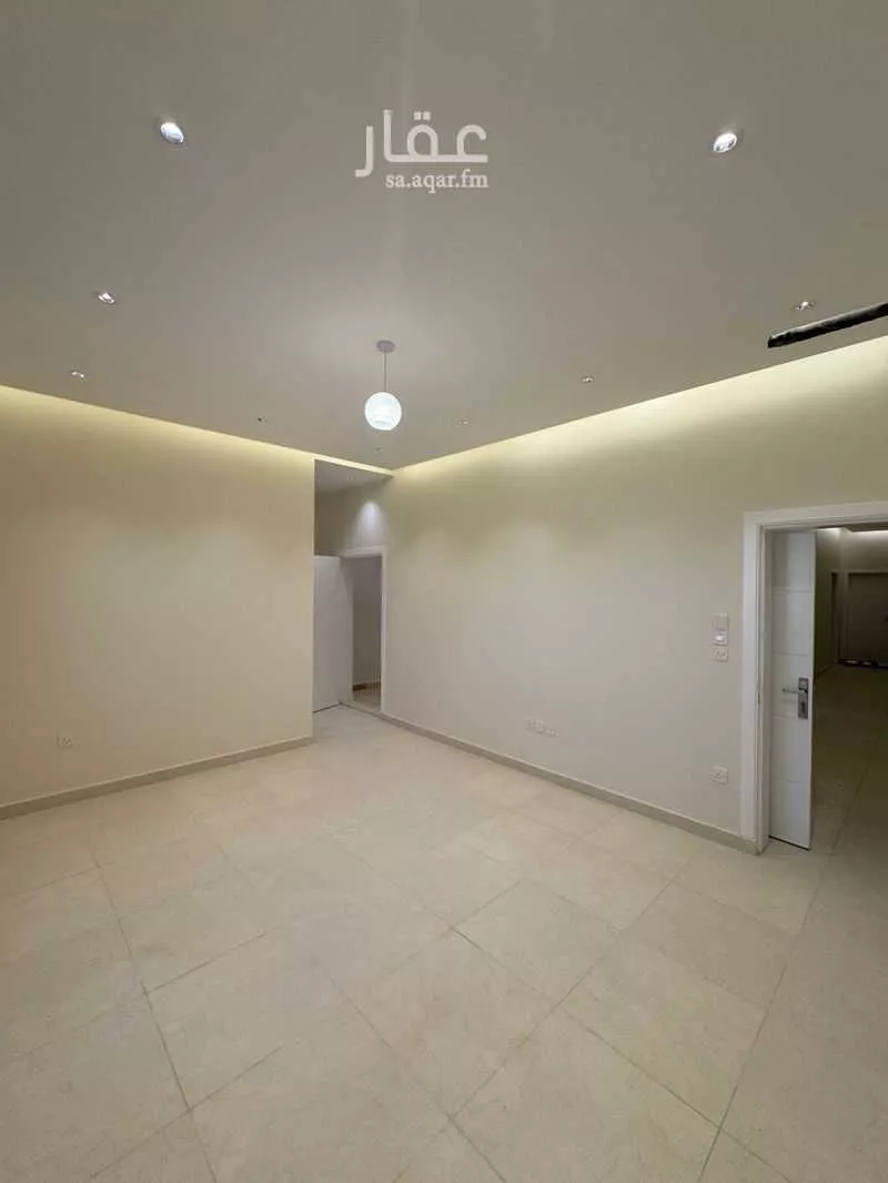 عمارة 283 م² في الملك فهد 19