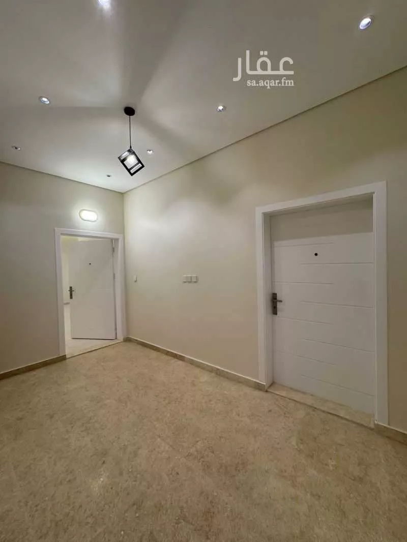 عمارة 283 م² في الملك فهد 7