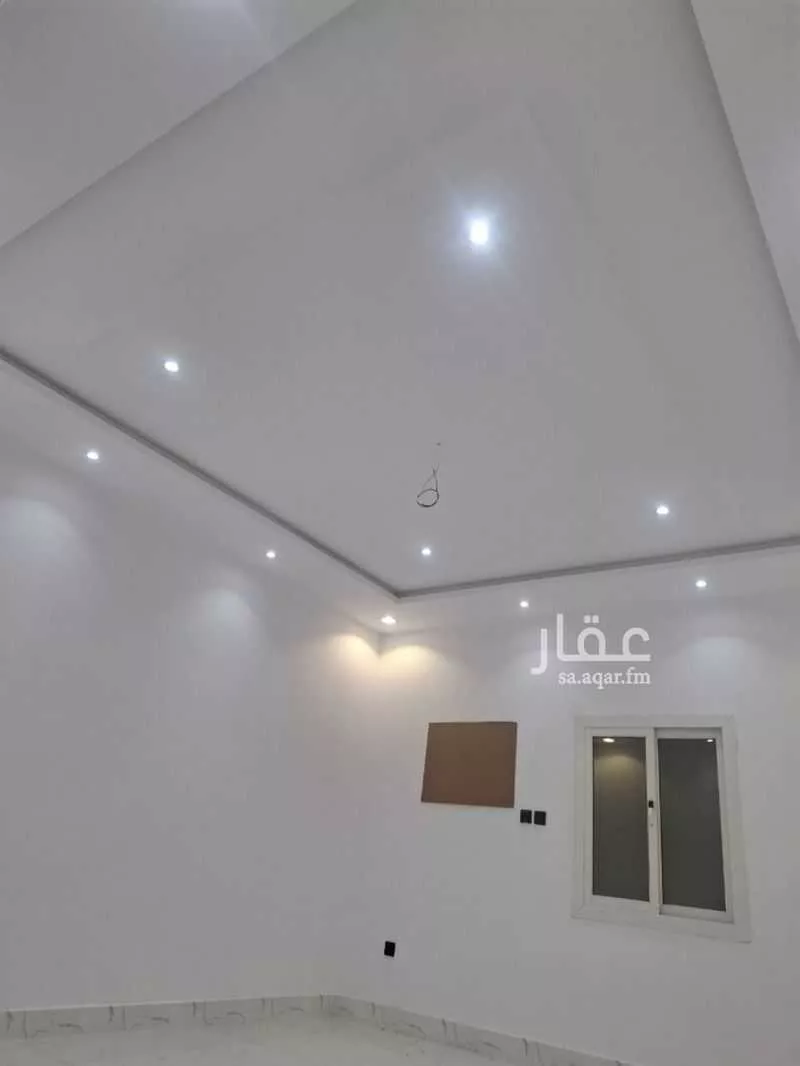 779 sqm building in Al Salamah 11