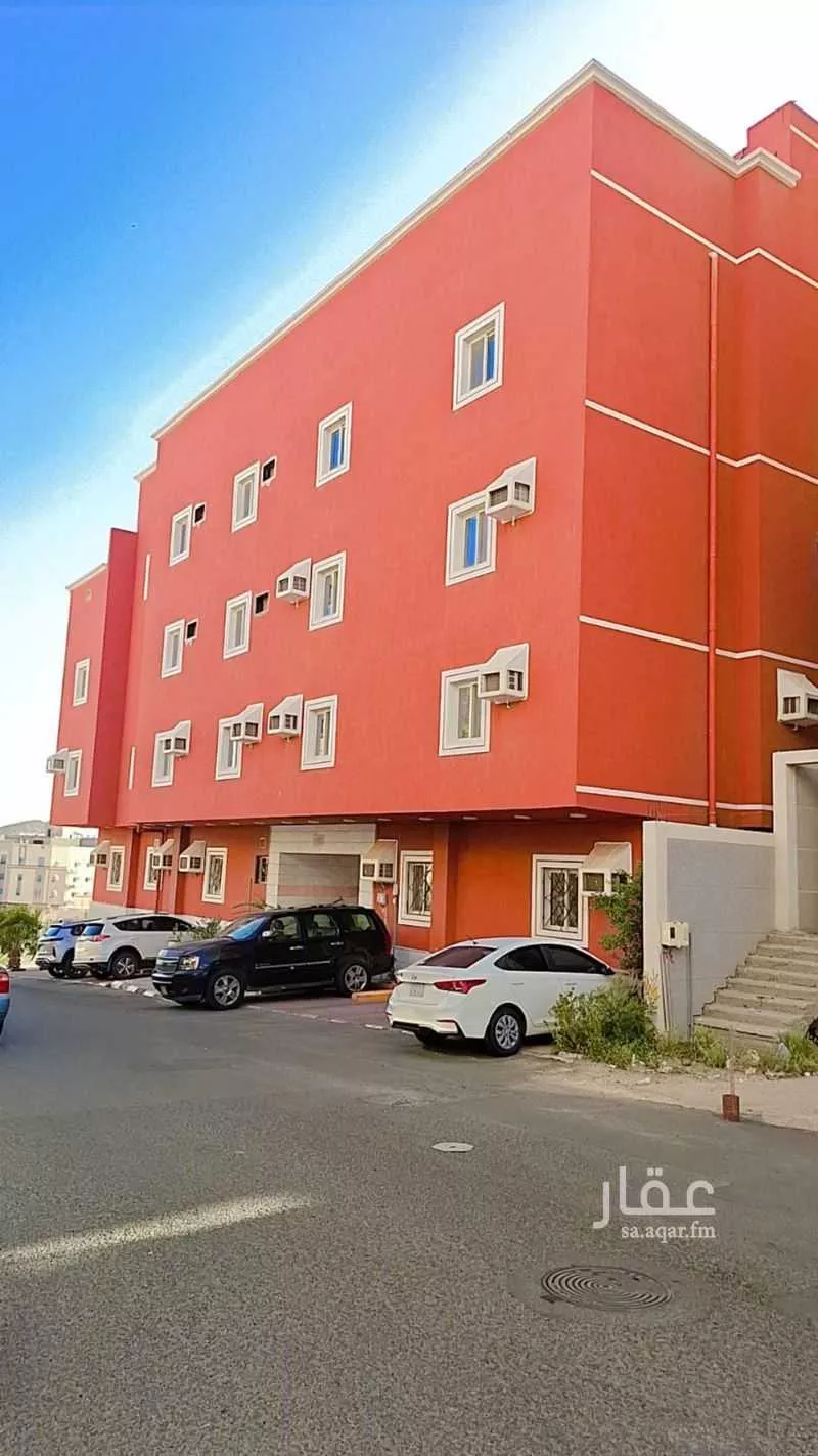 779 sqm building in Al Salamah 12