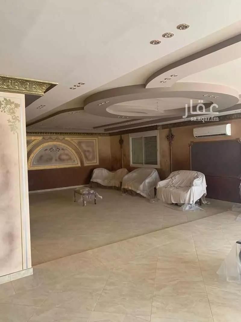 عمارة 625 م² في التنعيم 8