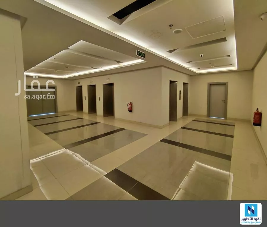 2500 sqm office in Al Aziziyah 2