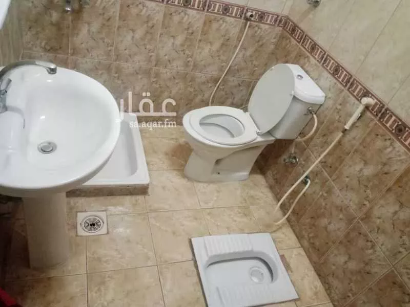 عمارة 505 م² في الروضة 6