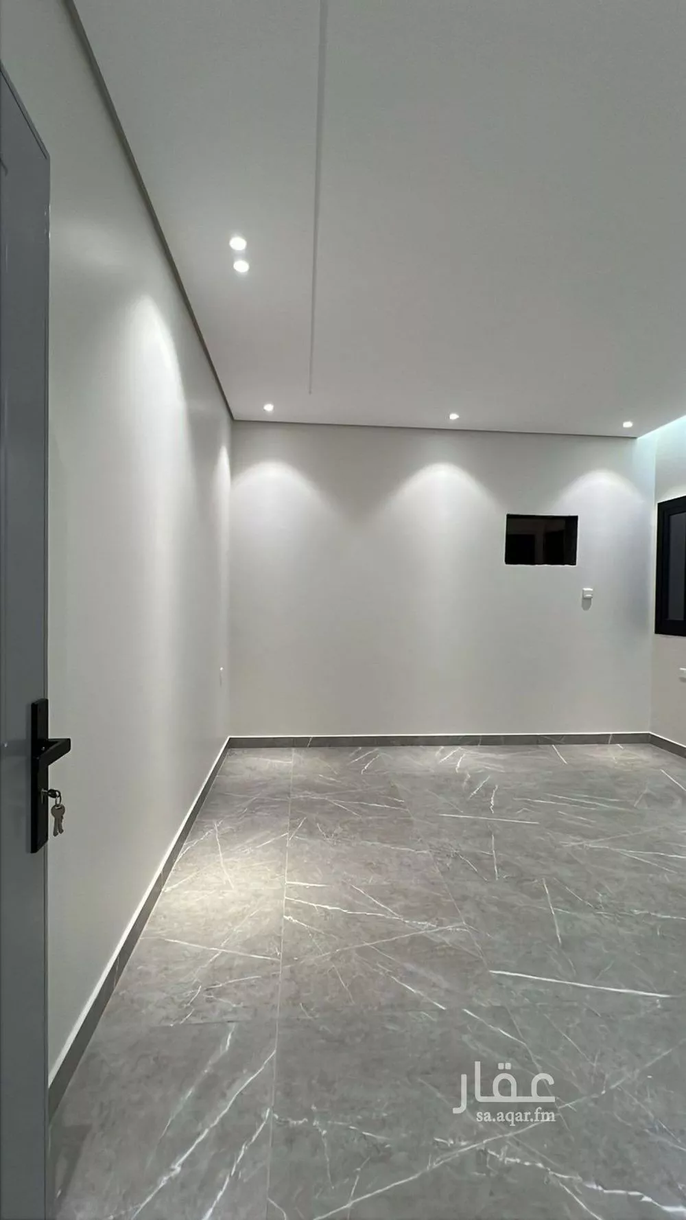 500 sqm building in King Fahd 6
