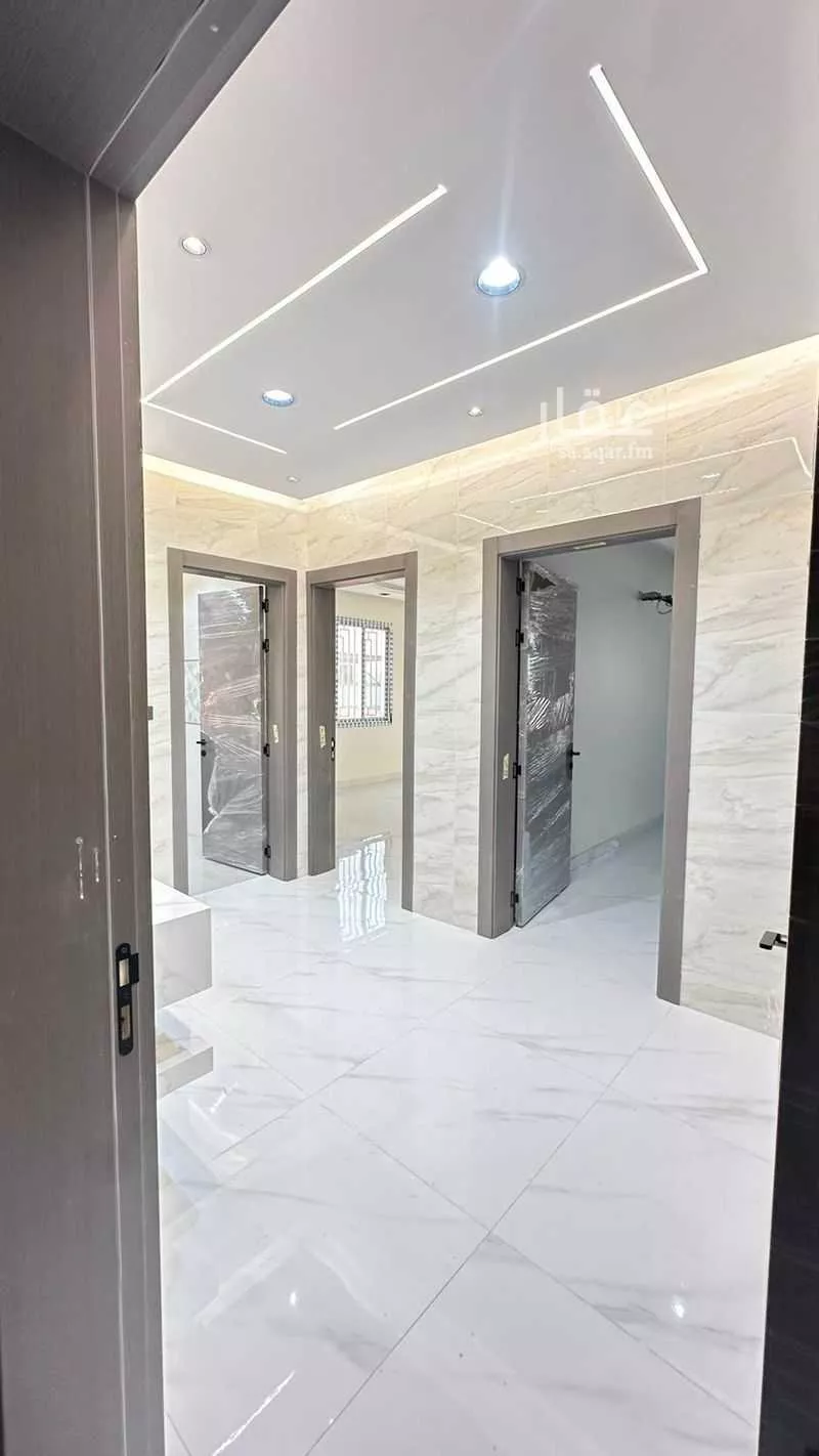 عمارة 874 م² في العوالي 6