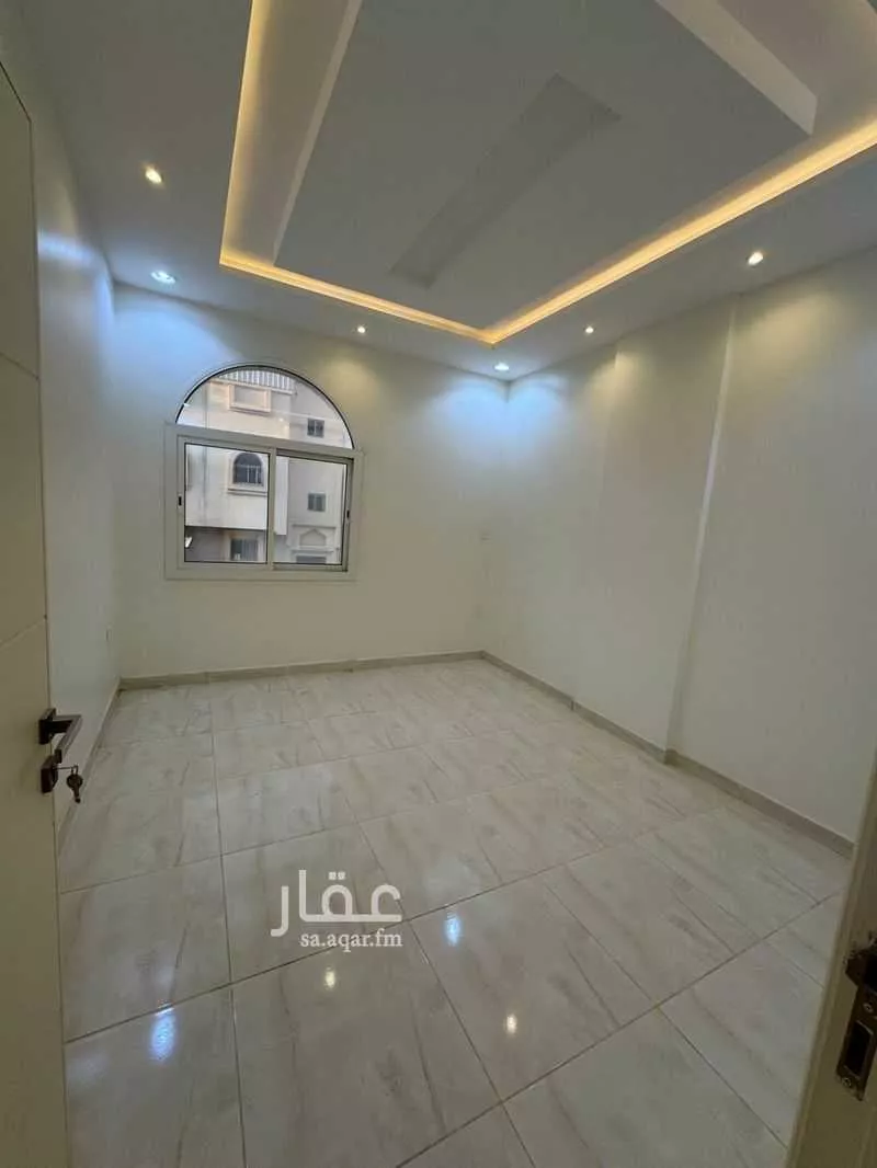 عمارة 158 م² في العدل 8