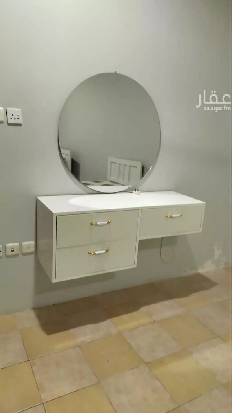 عمارة 347 م² في الزهراء 14