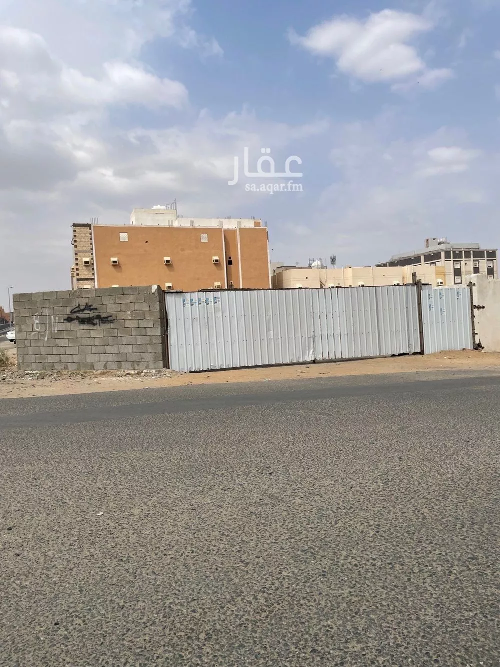 مستودع 594 م² في الملك فهد 4