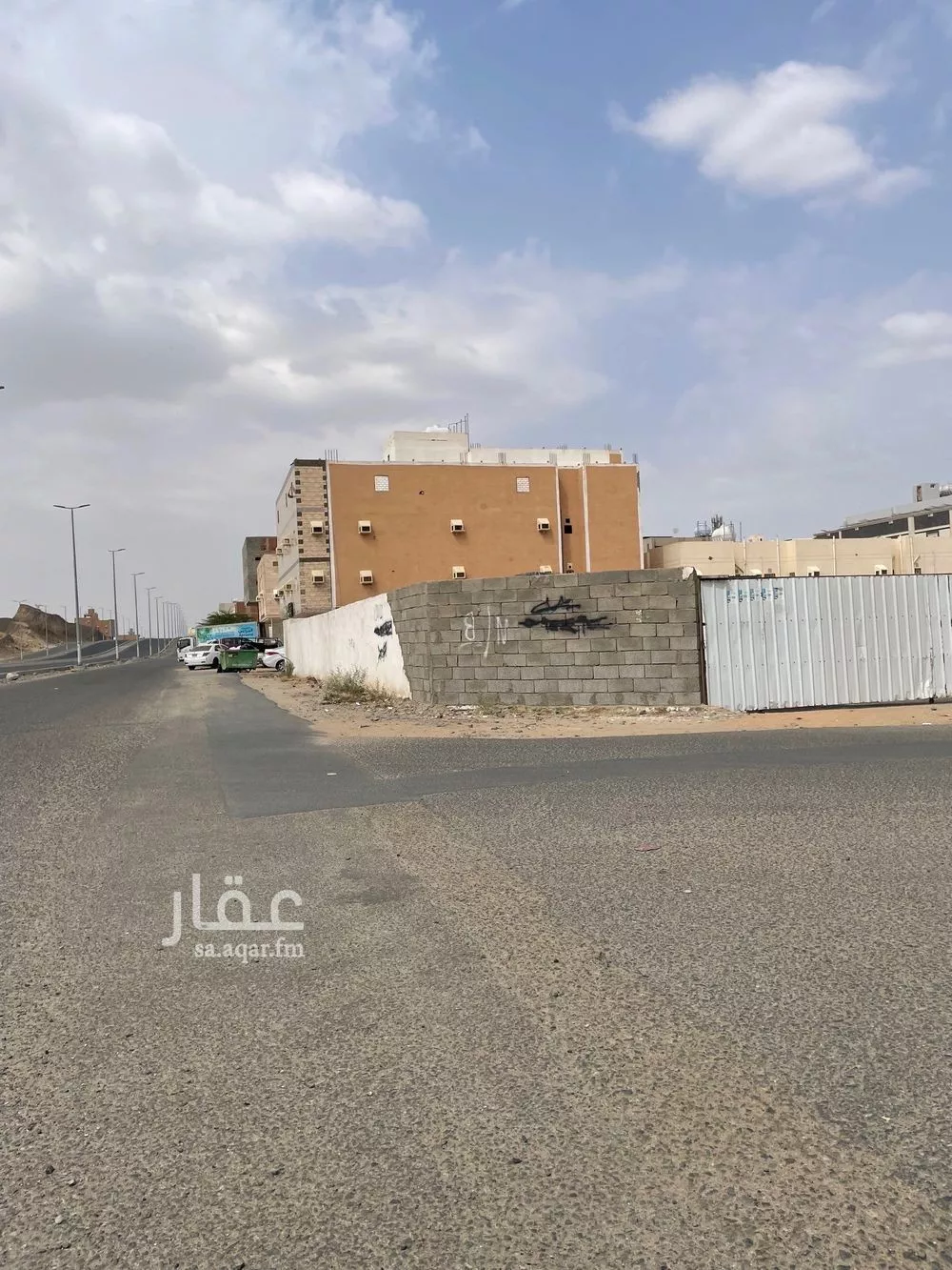 مستودع 594 م² في الملك فهد 5