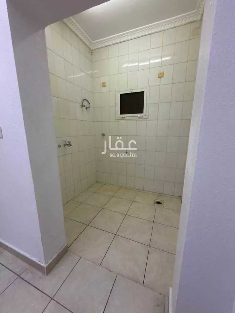 900 sqm building in Al Khadra 4