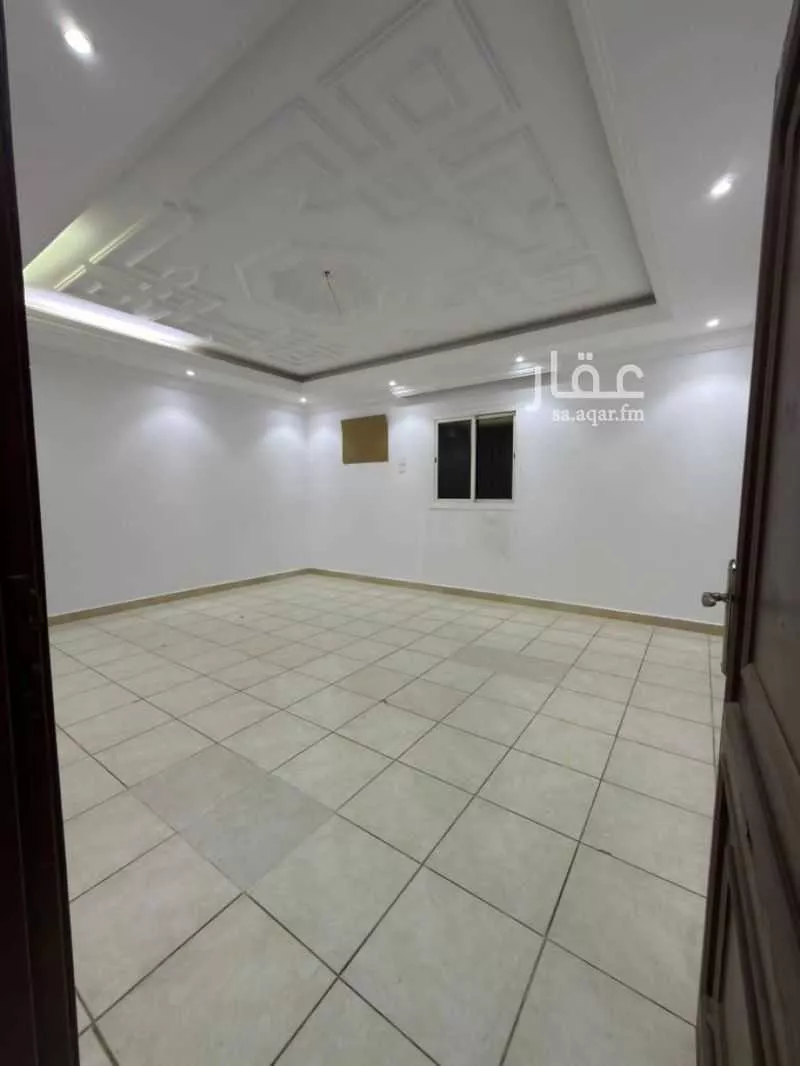 900 sqm building in Al Khadra 5