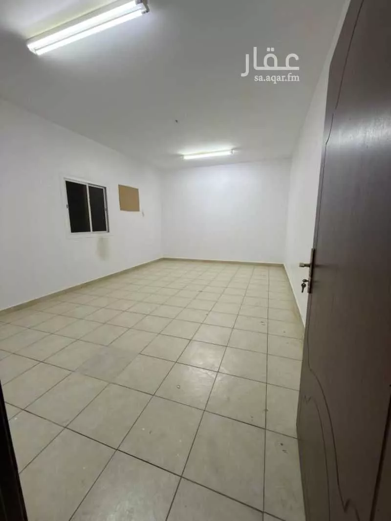 900 sqm building in Al Khadra 7