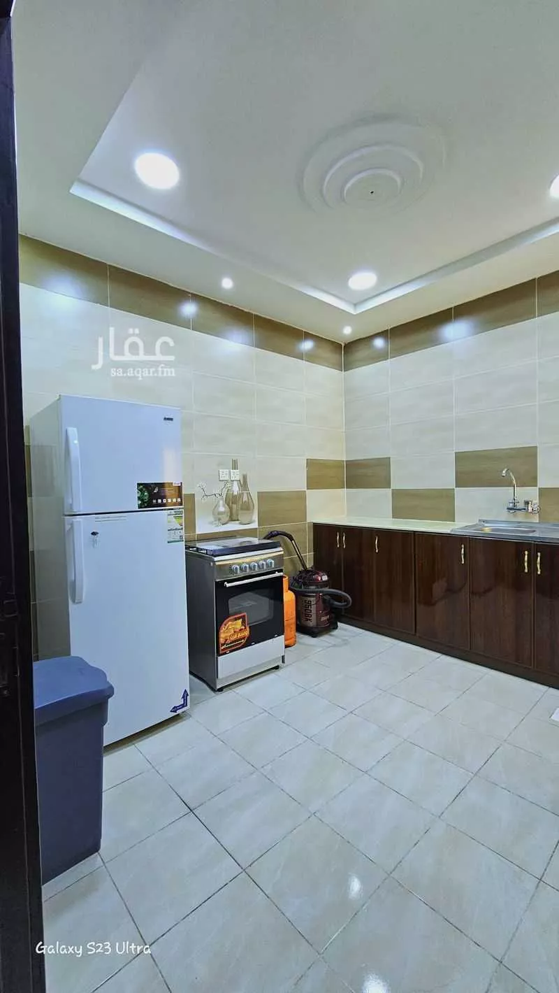 عمارة 775 م² في النسيم 9