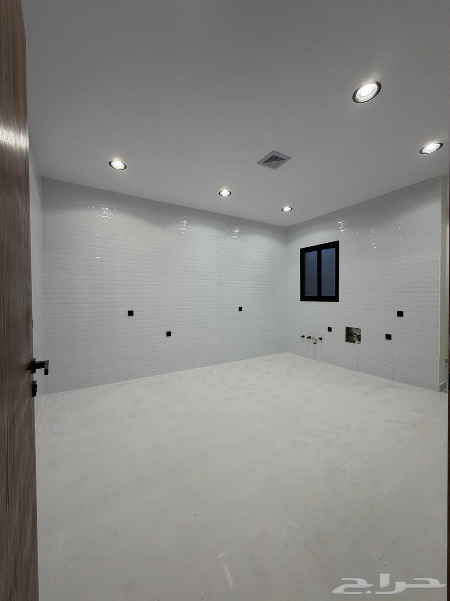 5 bedroom villa in Al Faisaliyyah 9